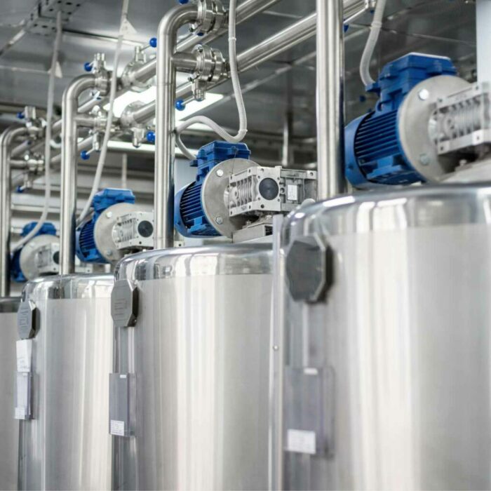 Stainless Steel Agitators - Tanks - Mixing Systems - WMProcess